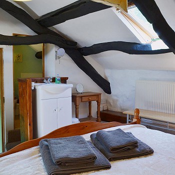 Barn and Hayloft Bedroom - self catering accommodation